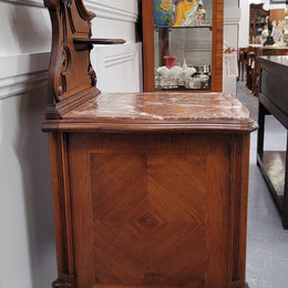 French Louis XV style Walnut single bedside cupboard with inset marble top. It has been sourced from France and is in good original detailed condition.