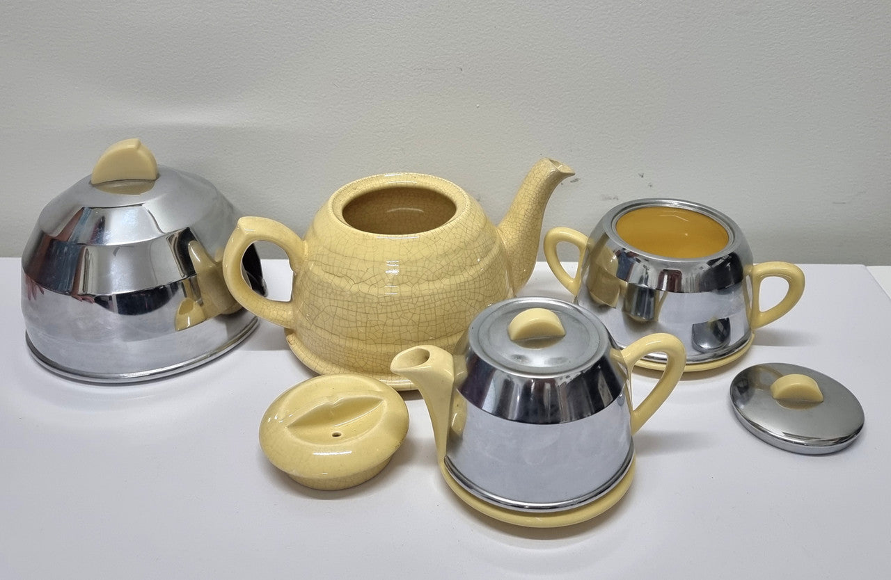 Retro Heatmaster Three Piece Tea Set