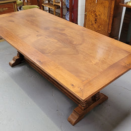 Vintage custom made fruitwood pedestal dinning table, comfortable fits 8-10 people. In good original condition. Sourced locally. Please see pictures to form part of the description.