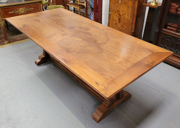 Vintage custom made fruitwood pedestal dinning table, comfortable fits 8-10 people. In good original condition. Sourced locally. Please see pictures to form part of the description.