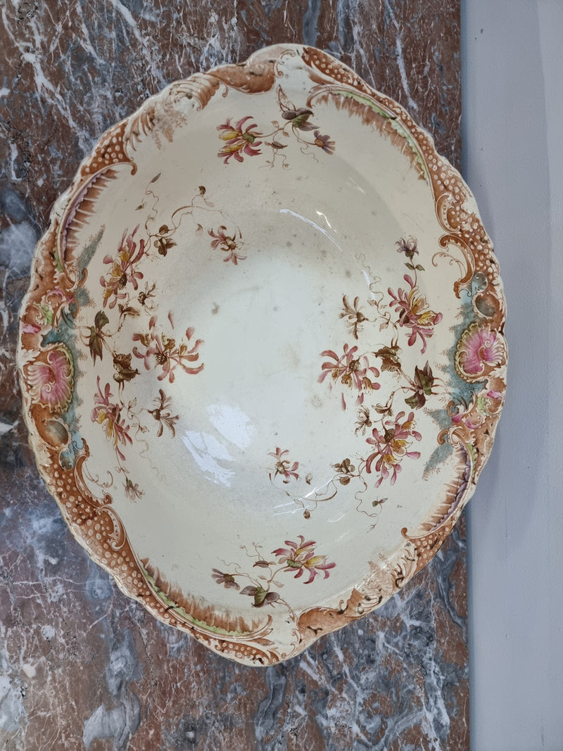 Delightful late Victorian floral English ceramic Jug and Basin set. Marked on base B&T. In good condition please view photos as they help form part of the description.