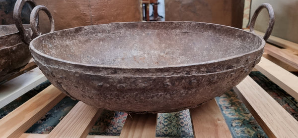 Early 19th Century rustic cast iron handled pan with a rich patina. It is in good original condition.