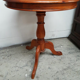 Pine Lamp Table