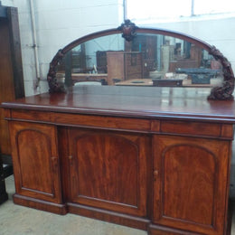 Victorian Mahogany Mirrored Back Sideboard