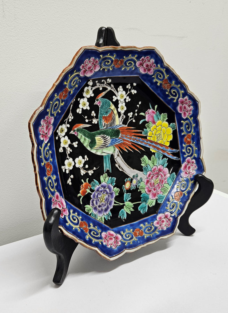 Early 20th century Chinese Famille Noire plate. It has been sourced locally and is in good original condition. Please view photos as they help form part of the description.