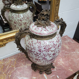 Large Attractive Ceramic Ornamental Lidded Jar with Stunning Ormolu Features