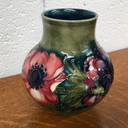 Anemone pattern hand-painted Moorcroft vase, in good condition.