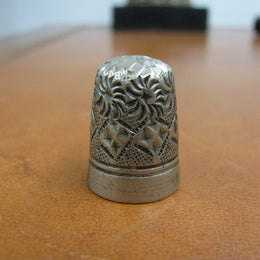 Antique Dorcas Thimble