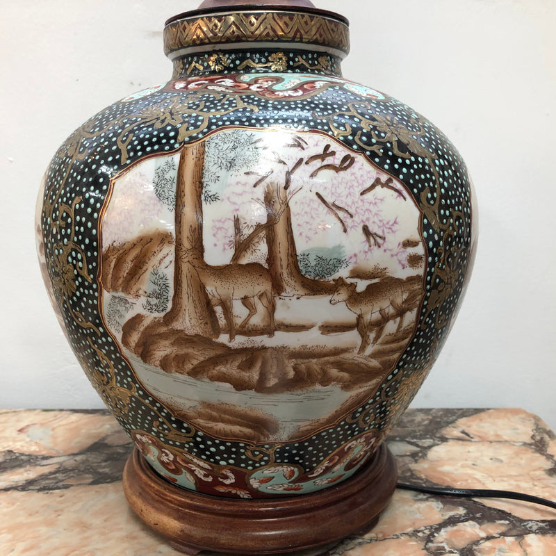 Beautiful Oriental hand painted and gilt decorative large lamp base with lovely detail and in good working order.