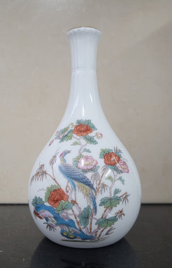 Wedgwood “Kutani Crane” Gold Trimmed Bud Vase | Antique & Vintage | Moonee Ponds Antiques | Australia Wide Delivery