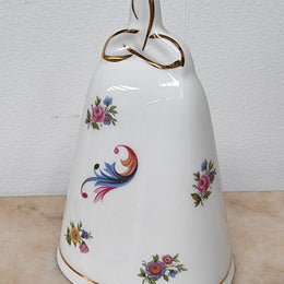“Royal Tara” Ireland China decorated bell. It is in good original condition, please view photos as they help form part of the description.