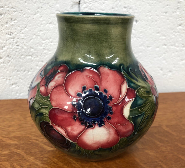 Anemone pattern hand-painted Moorcroft vase, in good condition.