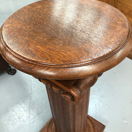 Stunning Tudor Style English Oak Pedestal