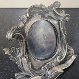 Stunning Late Victorian Art Nouveau picture frame. It is in good original condition, please view photos as they help form part of the description.