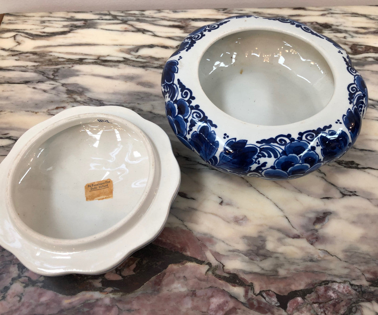 Beautiful Delft Lidded Bowl | Antique & Vintage | Moonee Ponds Antiques | Australia Wide Delivery