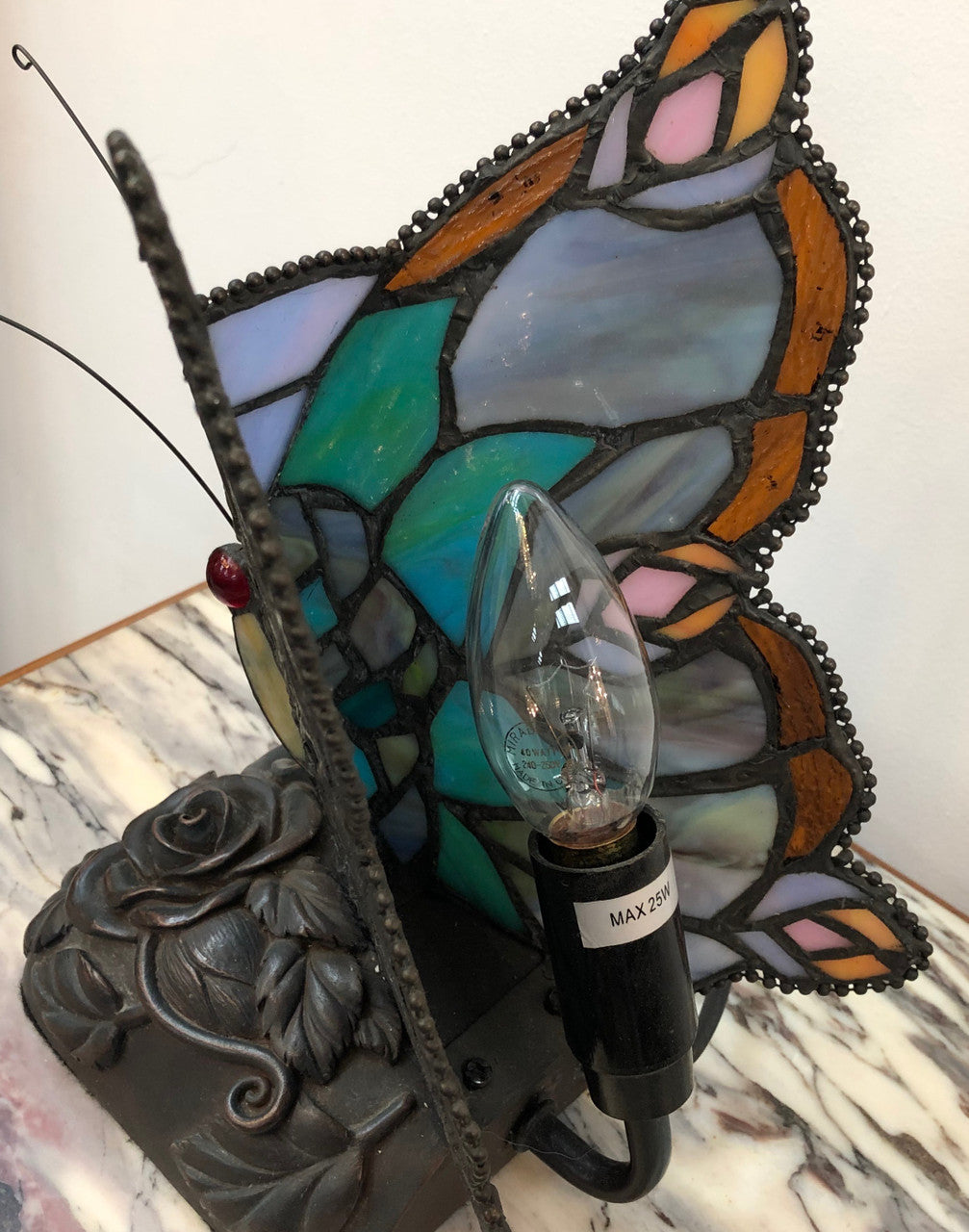 Beautiful Tiffany Style Butterfly Table Lamp