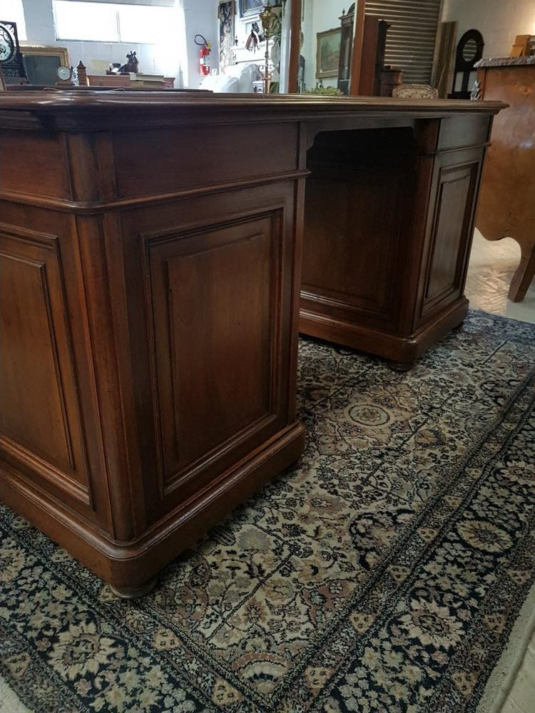 French 19th Century Walnut Pedestal Desk