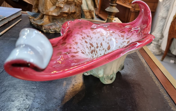 Vintage “Murano” glass centrepiece to grace any space in your home. White glass overlaid with pink and featuring bronze adventure pieces, absolutely stunning.