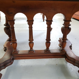 Henry II Style Walnut extension dining table. The table pulls out and it has two pine extension leaves that can be added to extend the table up to an extra 101 cm long. Tabletop and pine extension leaves are in good original condition with a wax finish.