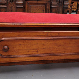 Victorian Cedar blanket box seat with lovely upholstery. This beautiful seat could be used in a bedroom in front of a bed or a hallway to store shoes and sit on when putting them on. It is in good original condition, please view photos as they help form part of the description.