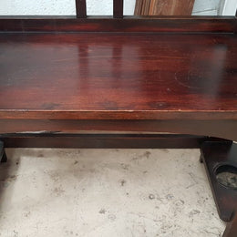 Simple Hallstand
