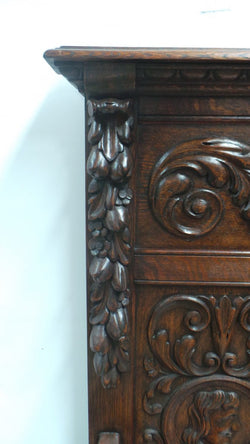 French Oak Carved Hall Seat | Antique & Vintage | Moonee Ponds Antiques | Australia Wide Delivery