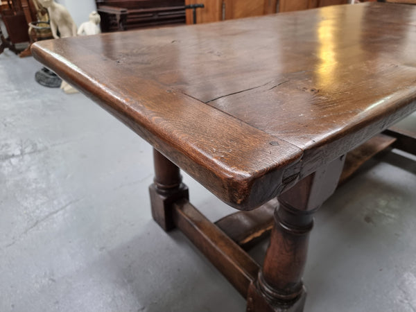 Lovely vintage French dark Oak pedestal base Farmhouse table. It can comfortable sit eight and it is in good original condition.