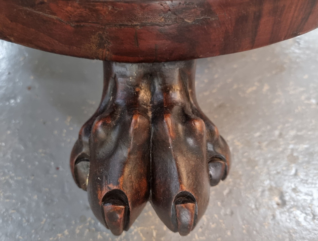 Decorative Early Victorian Rosewood card table in good original condition.