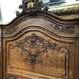 Antique French Oak Louis XV style mantle/trumeau mirror. It has its original mirror and is in good original detailed condition.