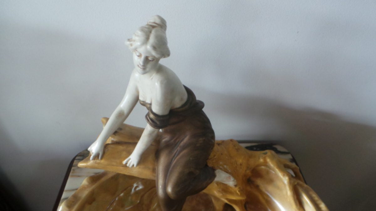 Amphora Lady Bowl | Antique & Vintage | Moonee Ponds Antiques | Australia Wide Delivery