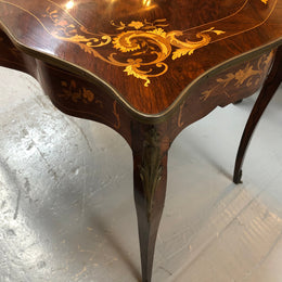 Superbly Marquetry Inlaid 19th Century French Bureau Plat