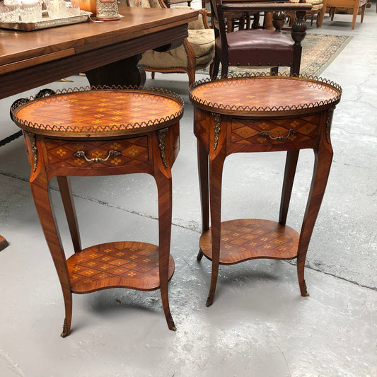 Pair Of High Quality Kingwood Louis XV Marquetry Inlaid Bedsides