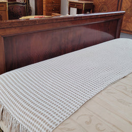 French Art Deco bedroom suite consisting of queen size bed in Amboyna wood and featuring pretty inlay. It comes with a matching pair of bedsides. It is a very stylish and high quality suite. It has been sourced from France and is in good original detailed condition.