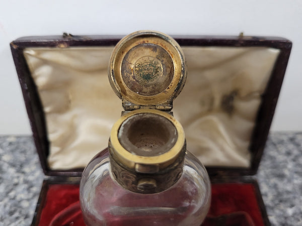 Rare Antique rock crystal and silver gilt perfume bottle in its original case by Thomas Diller of London. It is in good original condition, please view photos as they help form part of the description.