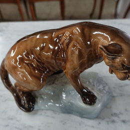 Beswick Statue of Puma on a Rock
