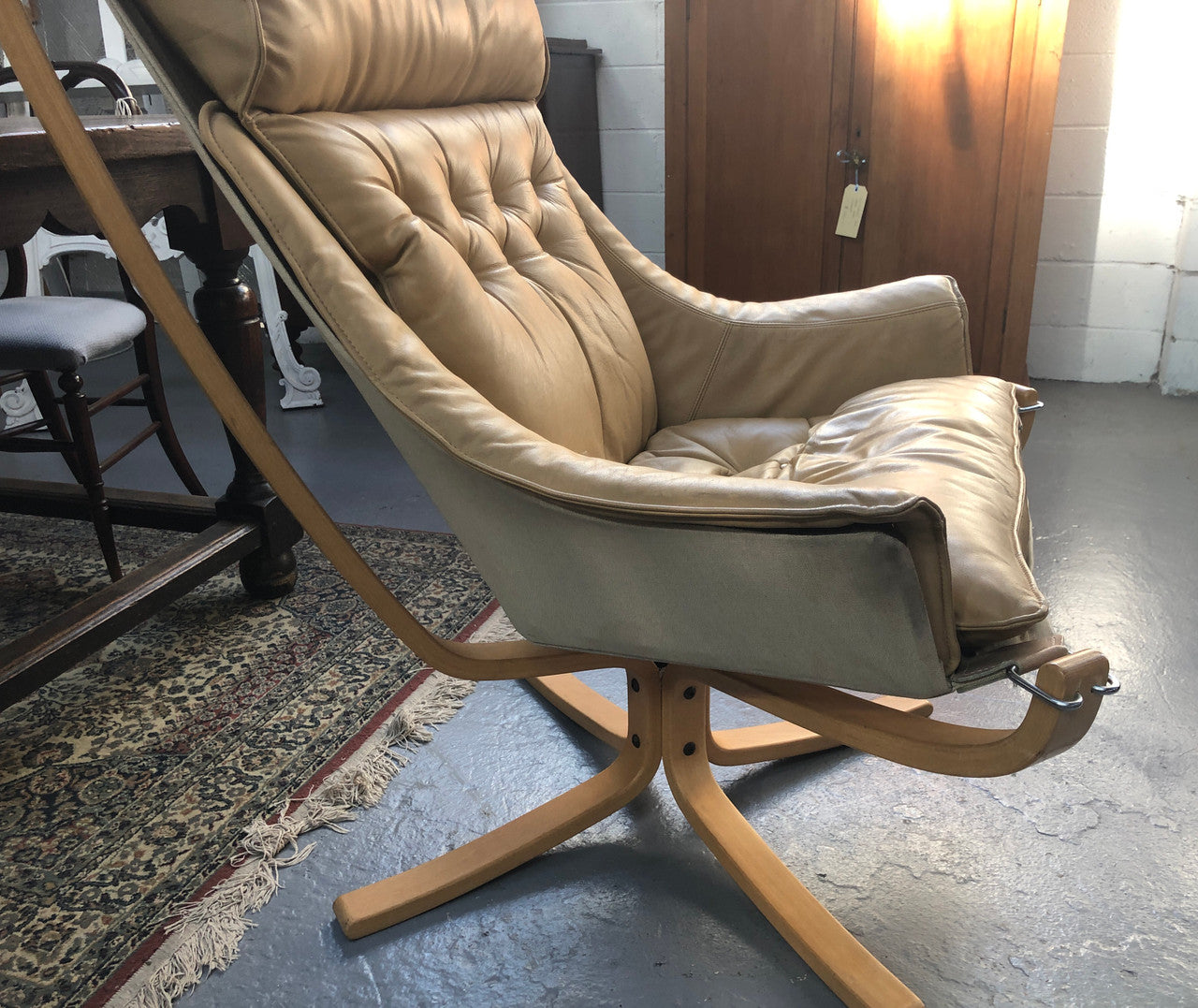 Vintage Midcentury Falcon Chair | Antique & Vintage | Moonee Ponds Antiques | Australia Wide Delivery