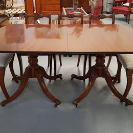 Good Quality Vintage Mahogany Regency Style Extension Table Dining Setting