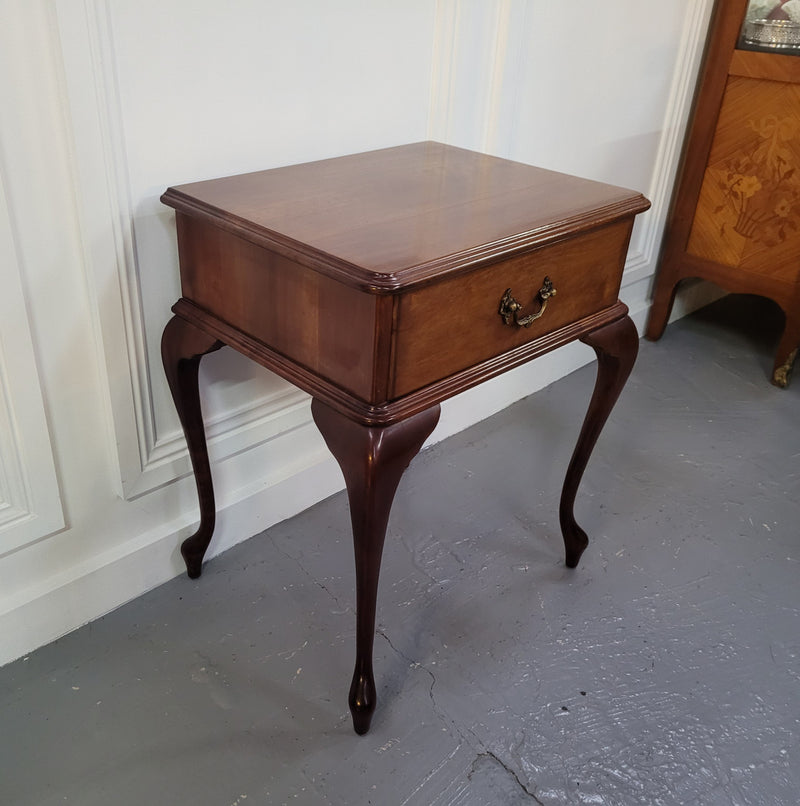 Vintage Mahogany single drawer cabriole leg bedside table. It has been sourced from locally and is in good original detailed condition.