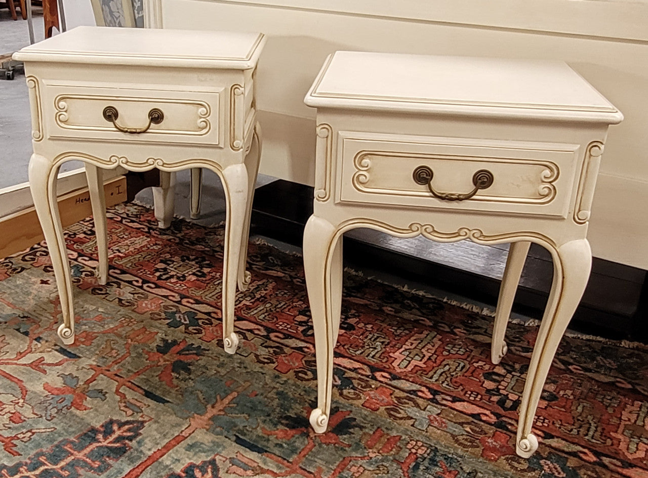 Pair French Vintage Louis XV style soft Ivory single drawer bedside tables. They have been sourced from France and are in good original condition.