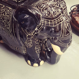 Vintage Chinese Elephant Planter Stand