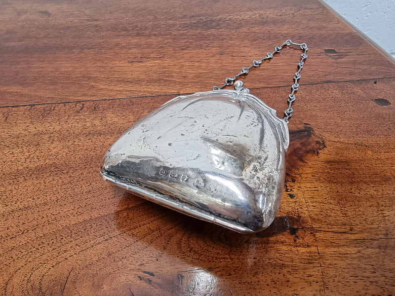 Edwardian Birmingham silver purse. In good condition please view photos as they help form part of the description.