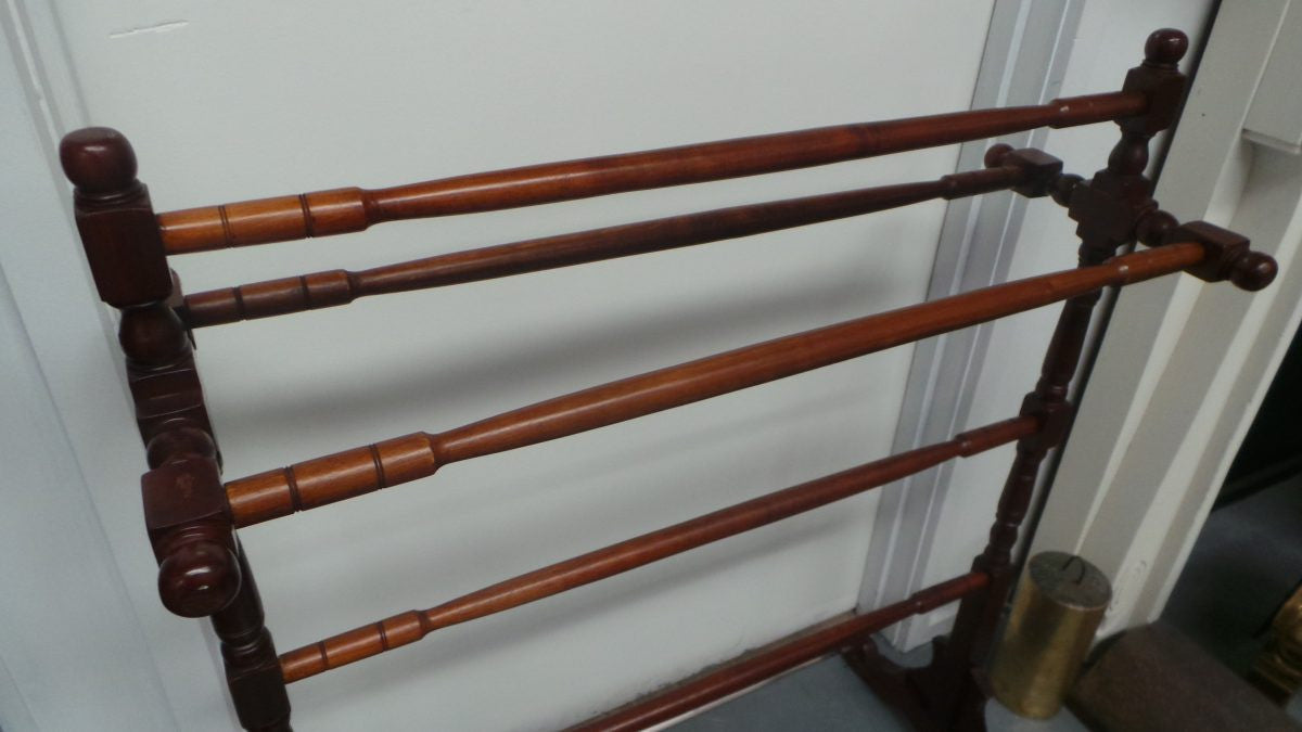 Beautiful Mahogany Towel Rail | Antique & Vintage | Moonee Ponds Antiques | Australia Wide Delivery