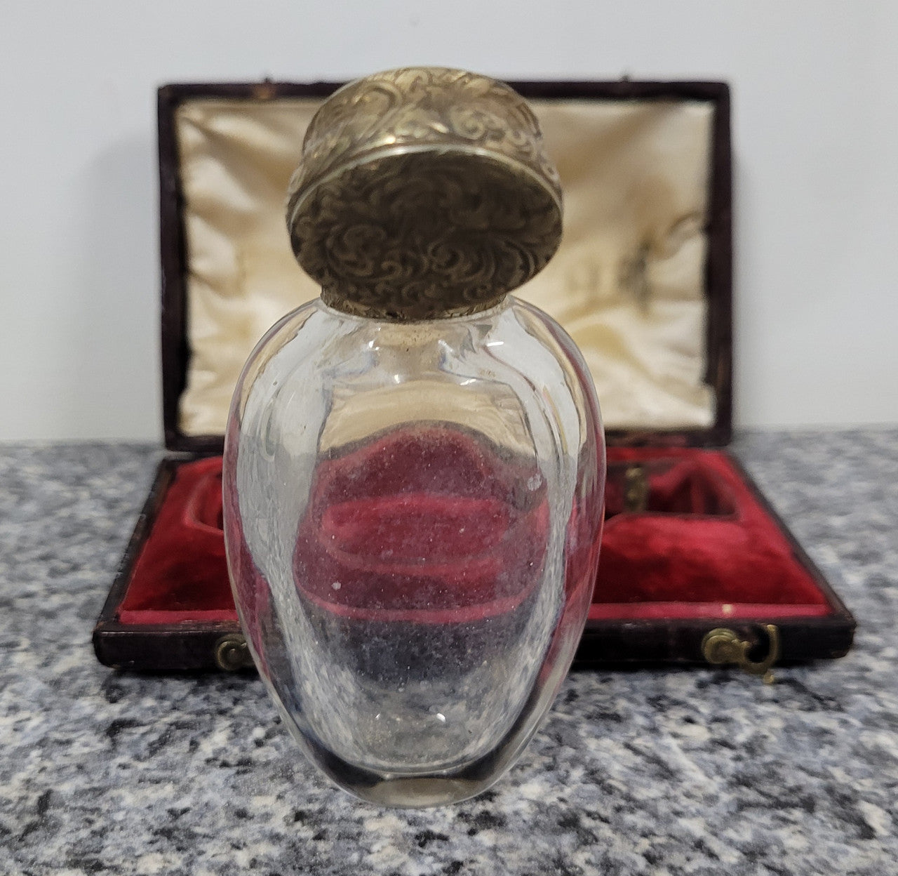 Rare Antique rock crystal and silver gilt perfume bottle in its original case by Thomas Diller of London. It is in good original condition, please view photos as they help form part of the description.