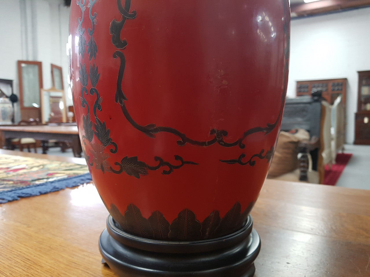 Chinese Lacquered Table Lamp