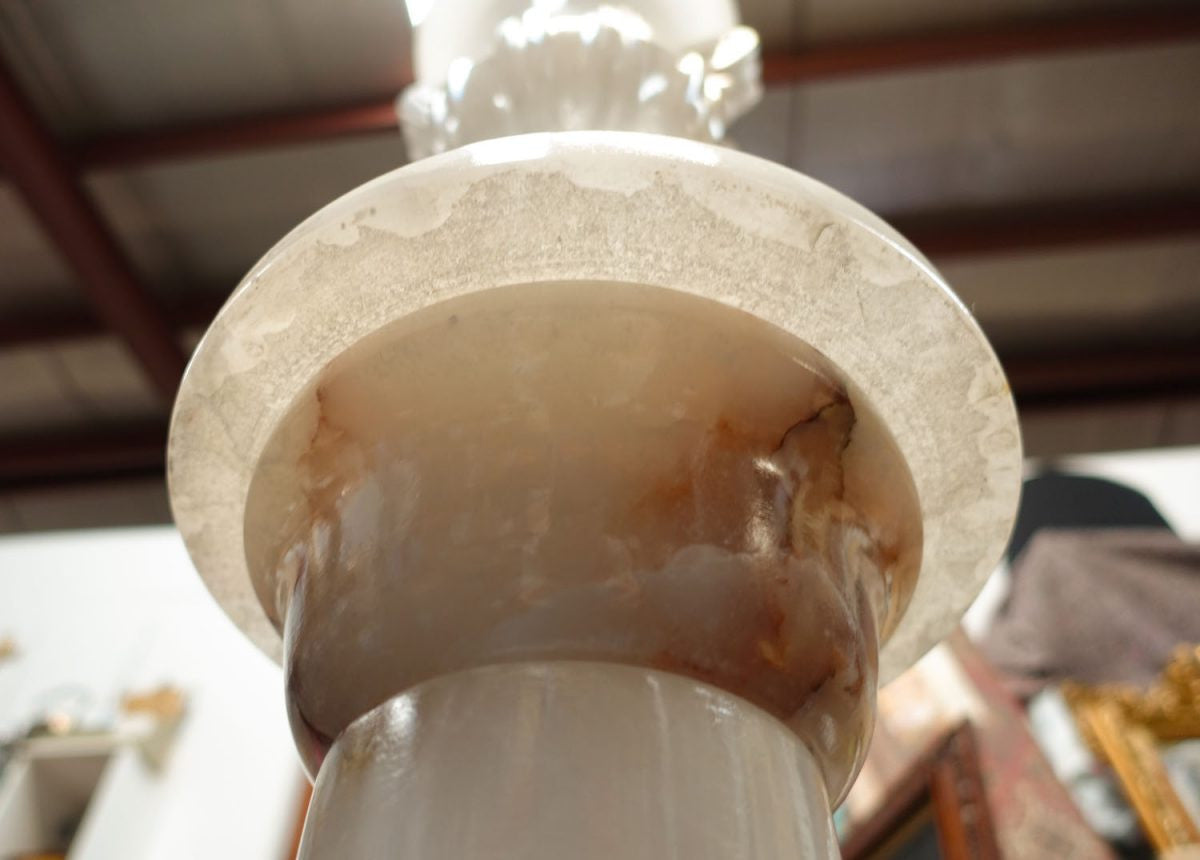 Vintage Italian Alabaster Pedestal With Urn Lamp