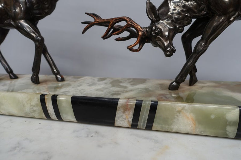 Beautiful French cold painted spelter Art Deco deer sculpture, on a stunning marble base. In good original condition.