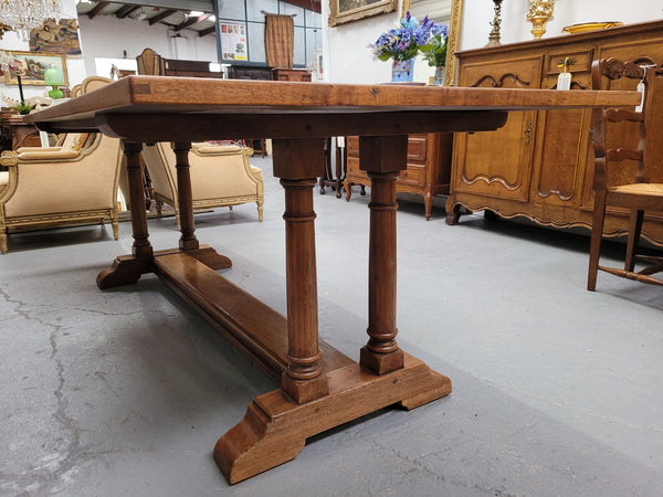 Vintage custom made fruitwood pedestal dinning table, comfortable fits 8-10 people. In good original condition. Sourced locally. Please see pictures to form part of the description.