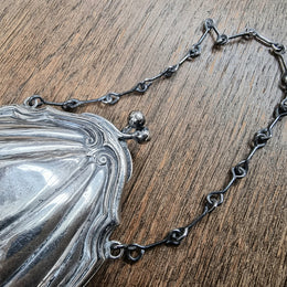 Edwardian Birmingham silver purse. In good condition please view photos as they help form part of the description.