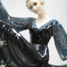 Stunning Art Deco Figurine