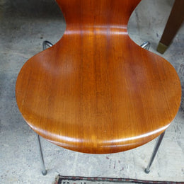 Fritz Hansen Design Modern Chair